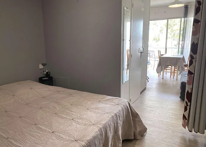 Apartment T1 A Avec Wifi - Equipement Complet, Ideal Pour 2 Personnes - Fr-1-553-145 *
